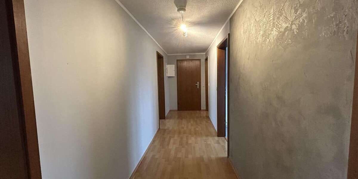Etagenwohnung Velbert Pöthen - 3 Zimmer, 65 m&sup2;, 520&euro; | Angebot:25125781