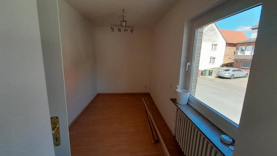 Erdgeschoßwohnung Grebenstein - 3 Zimmer, 76 m&sup2;, 850&euro; | Angebot:26224475