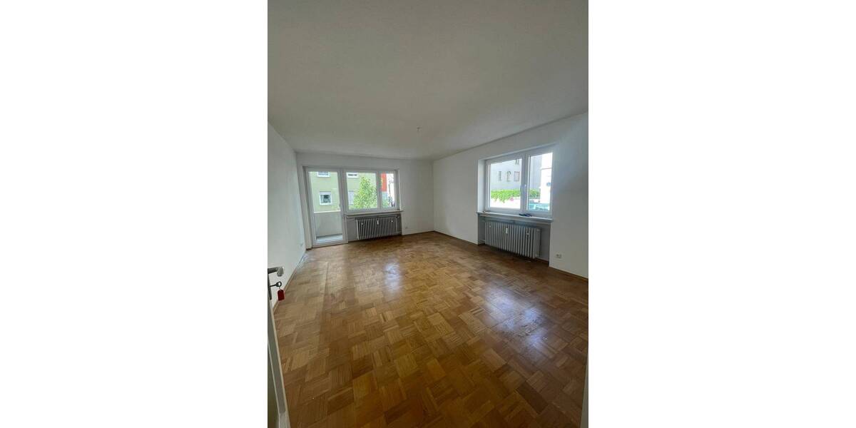 Etagenwohnung Augsburg Innenstadt - 3 Zimmer, 70 m&sup2;, 835&euro; | Angebot:24649113