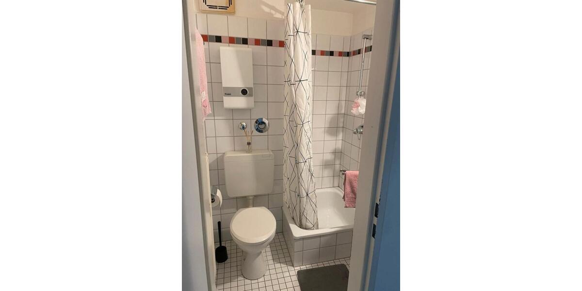Etagenwohnung Siegen Weidenau - 1 Zimmer, 21 m&sup2;, 275&euro; | Angebot:26615586