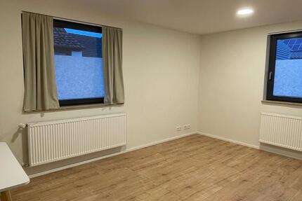 Helle, moderne 2-Zimmer-Wohnung renoviert 2 zimmer