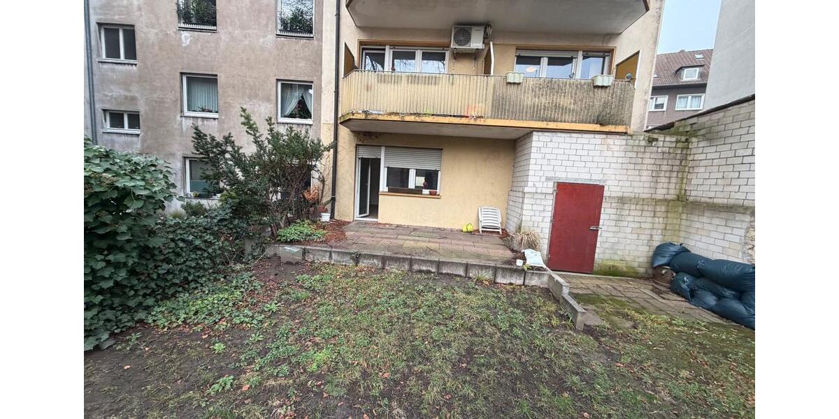 Renovierte Erdgeschoss Wohnung mit Garten Zentral Essen Jobcenter 1.5 zimmer