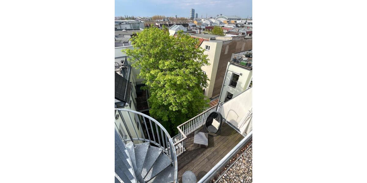 Dachgeschoßwohnung Berlin Friedrichshain-Kreuzberg - 2 Zimmer, 108 m&sup2;, 2.400&euro; | Angebot:26635070