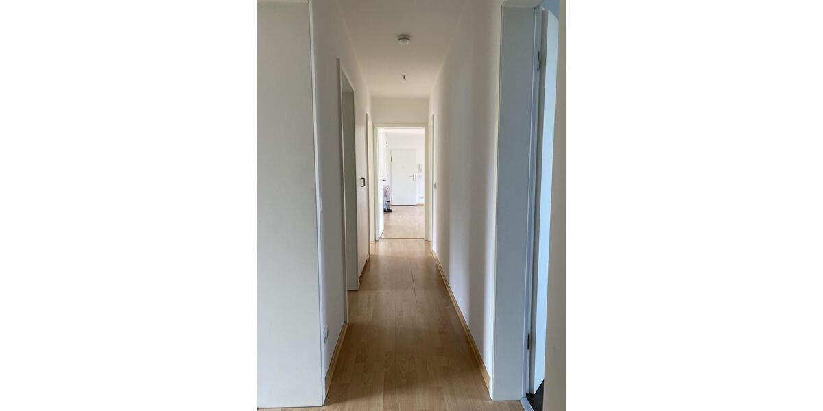 Etagenwohnung Oberursel (Taunus) - 5 Zimmer, 112 m&sup2;, 2.000&euro; | Angebot:26385796
