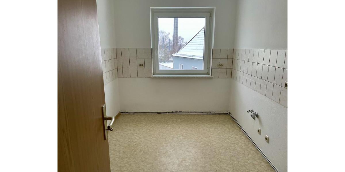Etagenwohnung Bad Dürrenberg - 3 Zimmer, 66 m&sup2;, 415&euro; | Angebot:24864785