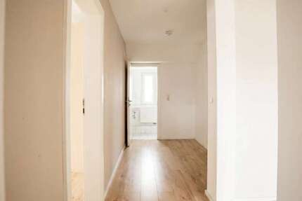 Wohnung Plochingen - 4 Zimmer, 85 m&sup2;, 1.200&euro; | Angebot:27074601