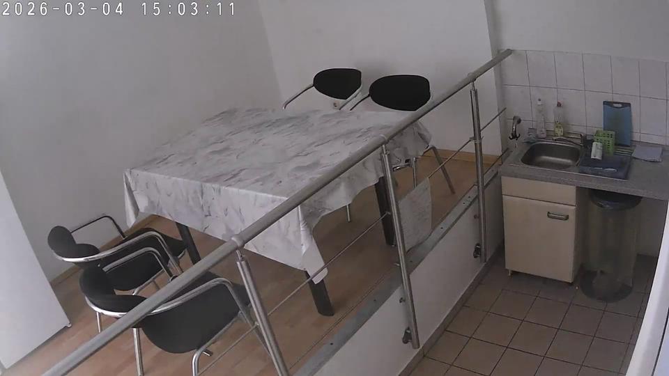 Etagenwohnung Rüdersdorf bei Berlin Hennickendorf - 5 Zimmer, 181 m&sup2;, 2.500&euro; | Angebot:25351194