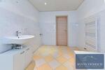 Etagenwohnung Lauter-Bernsbach Bernsbach - 5 Zimmer, 120 m&sup2;, 700&euro; | Angebot:24506922