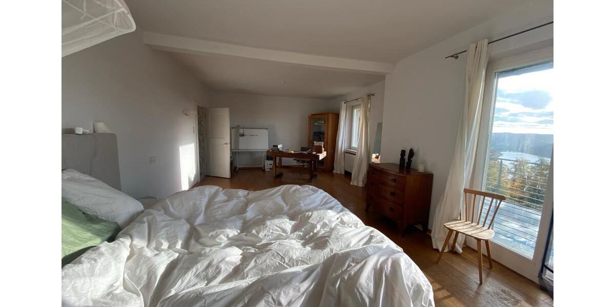 Einzigartiges Haus mit unvergleichbarem Blick zur Zwischenmiete 5 zimmer