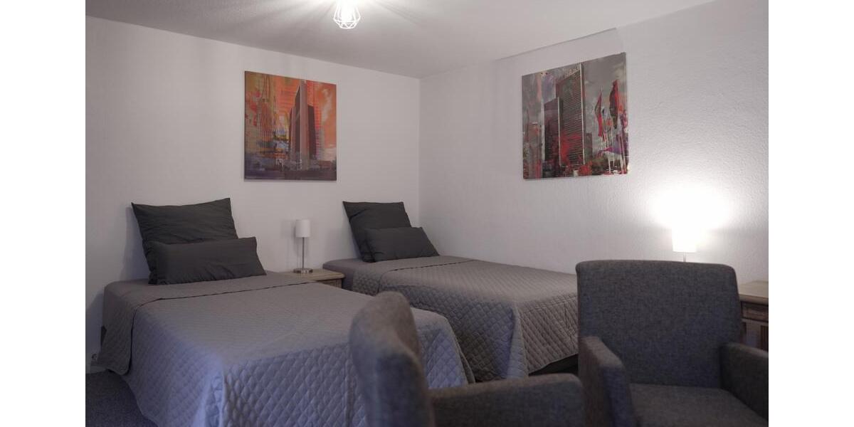 Wohnen auf Zeit Potsdam Babelsberg - 4 Zimmer, 200 m&sup2;, 44&euro; | Angebot:24830619