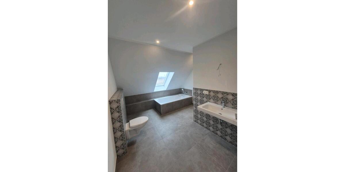 Einfamilienhaus Tellingstedt - 5 Zimmer, 115 m&sup2;, 1.500&euro; | Angebot:25729338