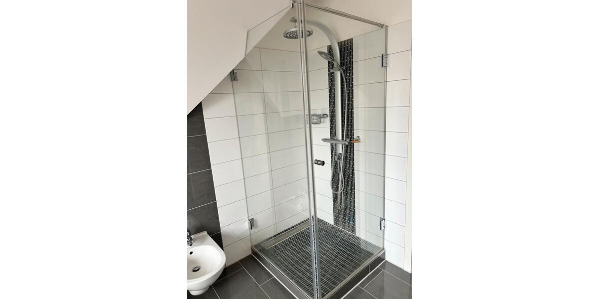 Etagenwohnung Adendorf - 3.5 Zimmer, 110 m&sup2;, 1.650&euro; | Angebot:25963602