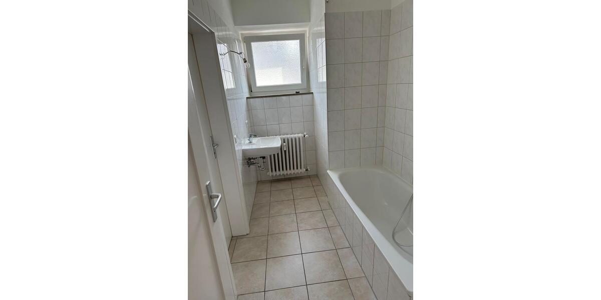 Etagenwohnung Königsbronn - 4 Zimmer, 90 m&sup2;, 800&euro; | Angebot:26073145