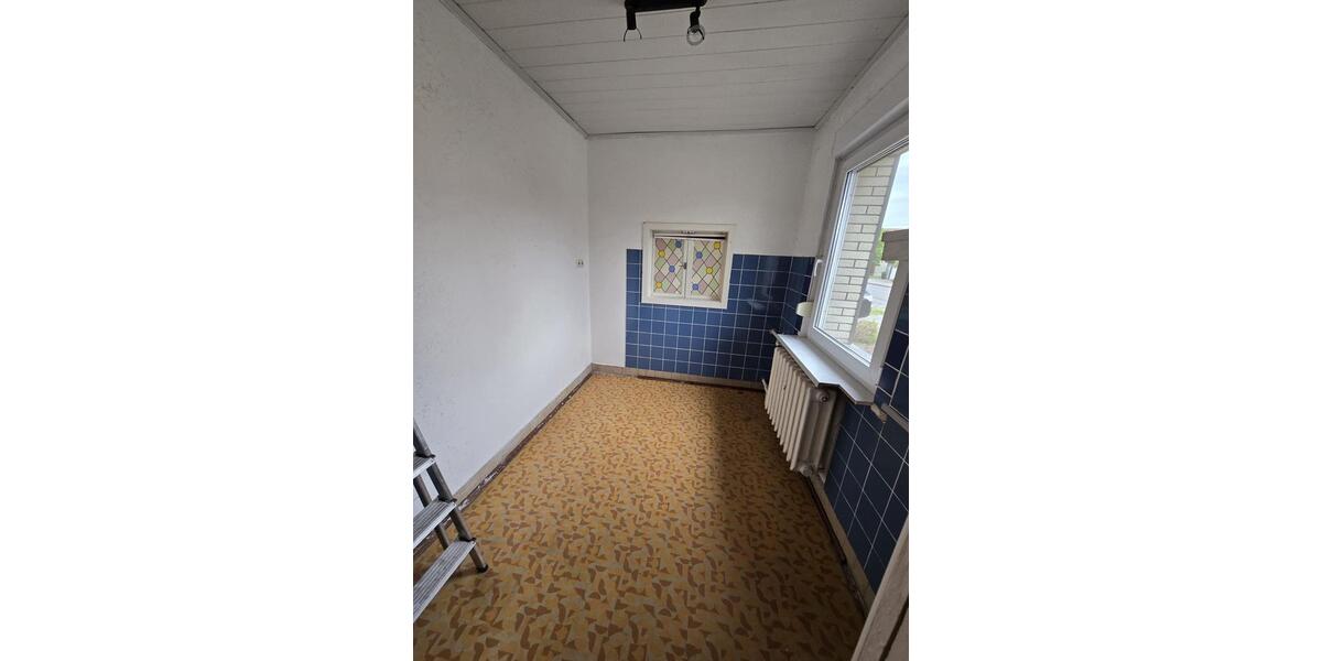 Etagenwohnung Jerichow - 6 Zimmer, 198 m&sup2;, 1.300&euro; | Angebot:26561573