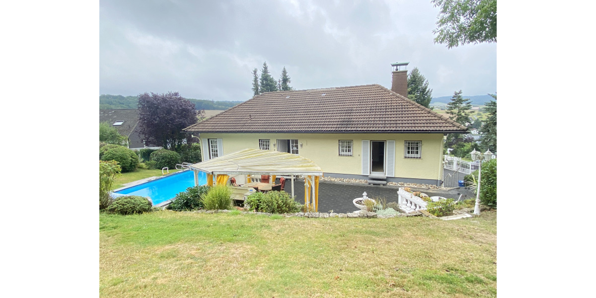 Einfamilienhaus Hünstetten-Oberlibbach Oberlibbach - 6 Zimmer, 225 m&sup2;, 3.020&euro; | Angebot:25856697