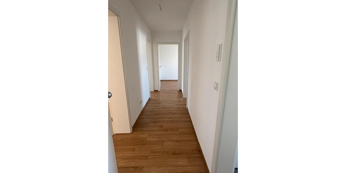 Etagenwohnung Mengen - 3 Zimmer, 70 m&sup2;, 650&euro; | Angebot:26231211