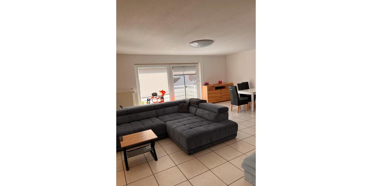 Doppelhaushälfte Wörrstadt - 4 Zimmer, 120 m&sup2;, 1.320&euro; | Angebot:26025473