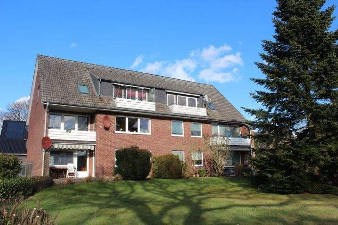 Urlaubsgefühl! 3-Zimmer Dachgeschoßwohnung mit phantastischem Elbblick