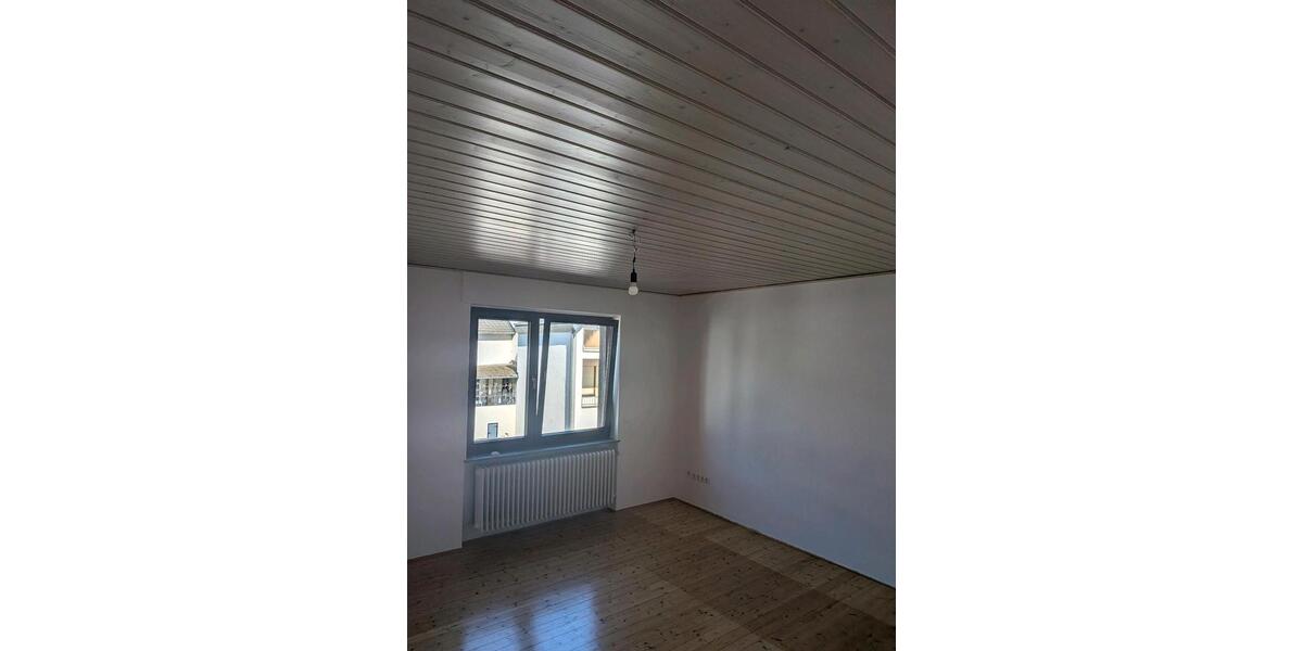 Etagenwohnung Dieblich - 2 Zimmer, 61 m&sup2;, 580&euro; | Angebot:26025394