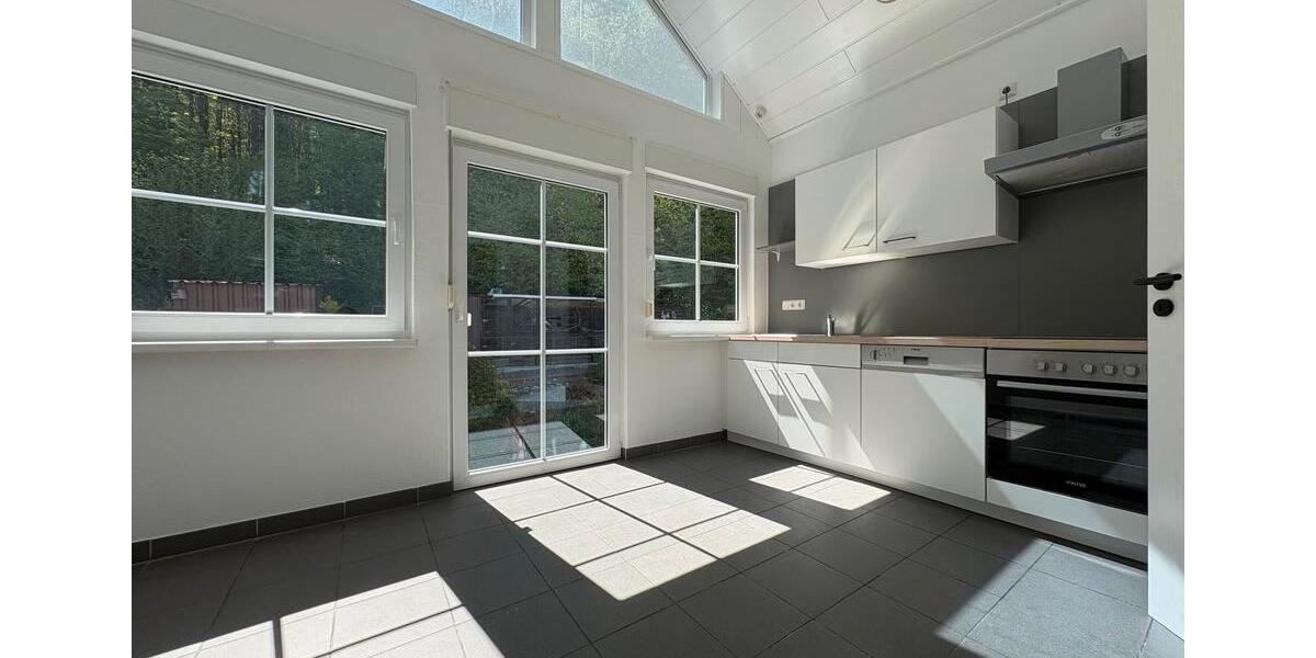 Dachgeschoßwohnung Dillenburg - 3.5 Zimmer, 94 m&sup2;, 890&euro; | Angebot:26665888