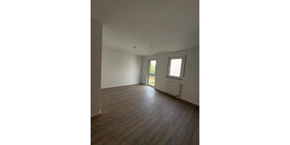 Etagenwohnung Pfedelbach - 5 Zimmer, 117 m&sup2;, 1.430&euro; | Angebot:25081867