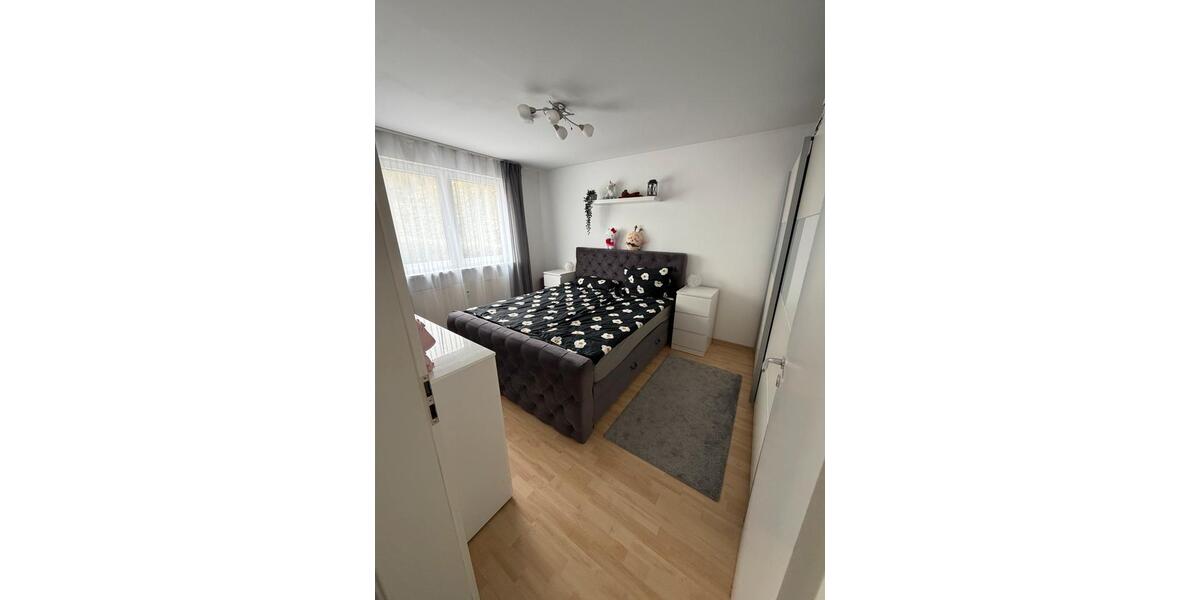 Etagenwohnung Gummersbach - 2 Zimmer, 50 m&sup2;, 500&euro; | Angebot:25916584