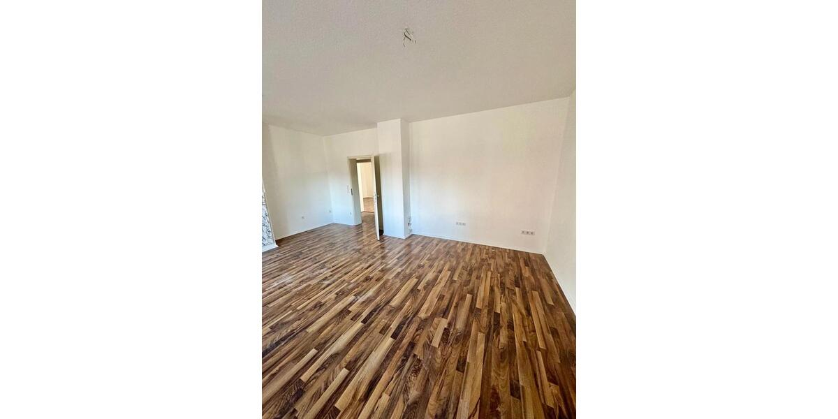 Erdgeschoßwohnung Gelsenkirchen Erle - 4 Zimmer, 98 m&sup2;, 750&euro; | Angebot:24847203