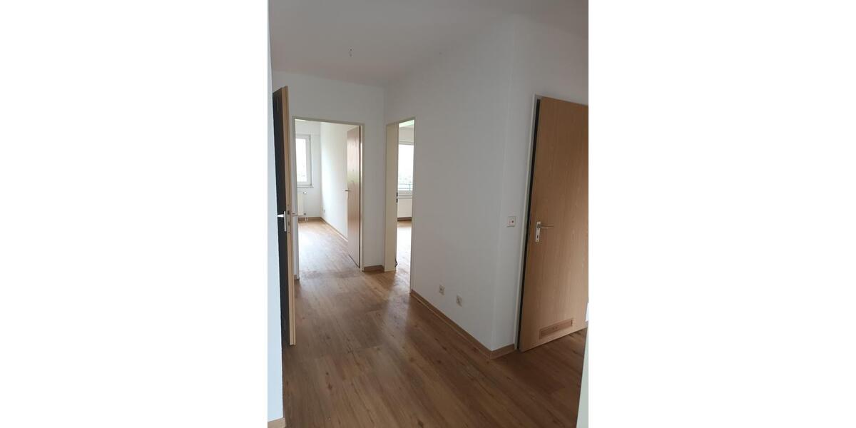 Erdgeschoßwohnung Wolfsburg Almke - 3 Zimmer, 80 m&sup2;, 653&euro; | Angebot:26698894