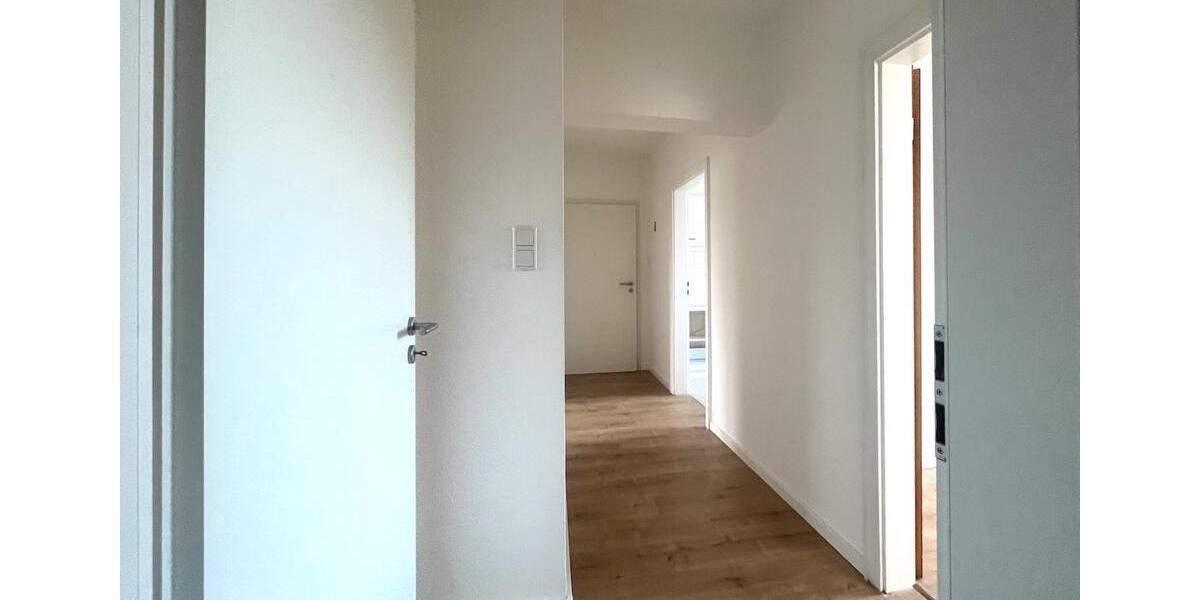 Etagenwohnung Schieder-Schwalenberg Schwalenberg - 3 Zimmer, 65 m&sup2;, 325&euro; | Angebot:25905934