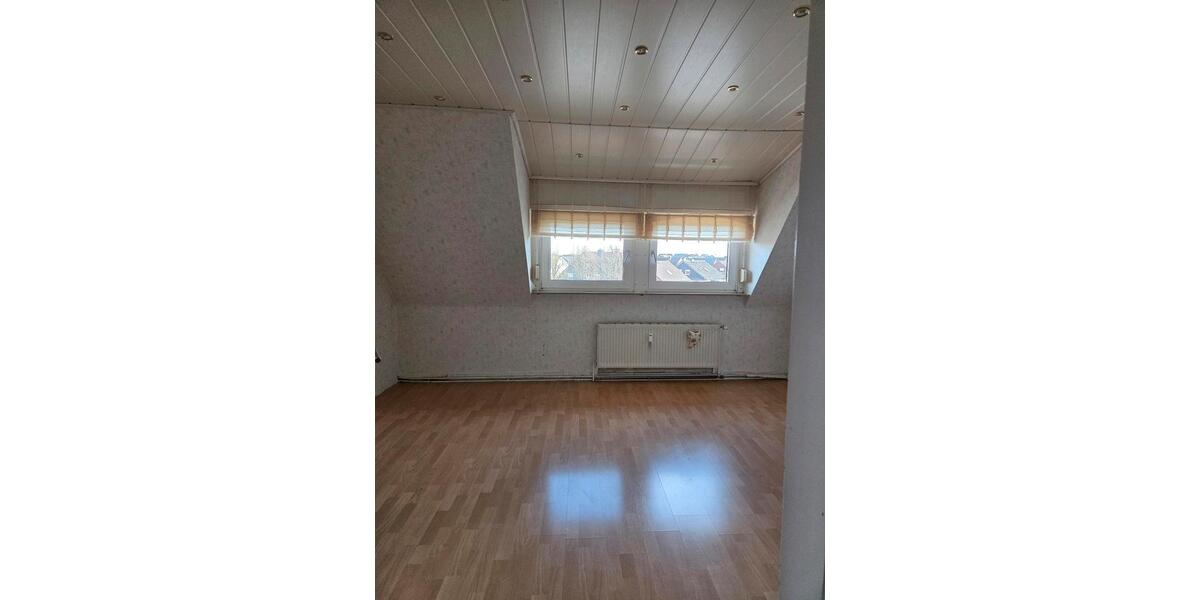Dachgeschoßwohnung Oelde - 4 Zimmer, 92 m&sup2;, 790&euro; | Angebot:26671692