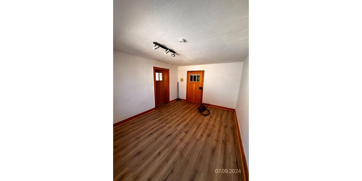 Doppelhaushälfte Laubach - 5 Zimmer, 95 m&sup2;, 750&euro; | Angebot:24397109