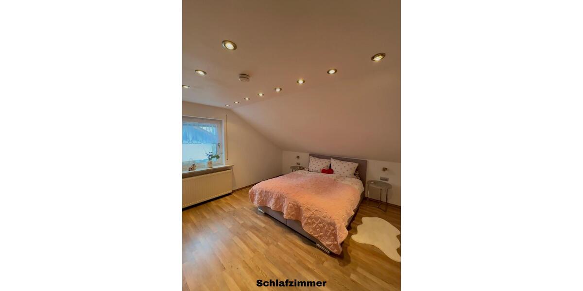 Dachgeschoßwohnung Steinwiesen - 3 Zimmer, 85 m&sup2;, 720&euro; | Angebot:24829119