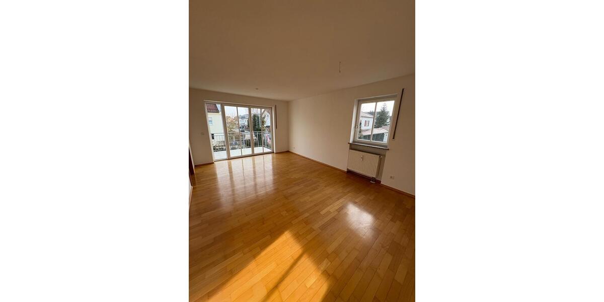 Etagenwohnung Ingolstadt Münchener Straße - 3 Zimmer, 71 m&sup2;, 999&euro; | Angebot:26044250