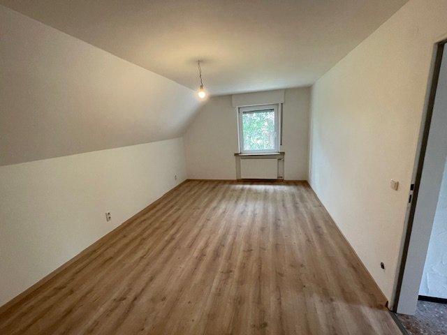 Etagenwohnung Lahnstein - 5 Zimmer, 113 m&sup2;, 1.200&euro; | Angebot:26226530