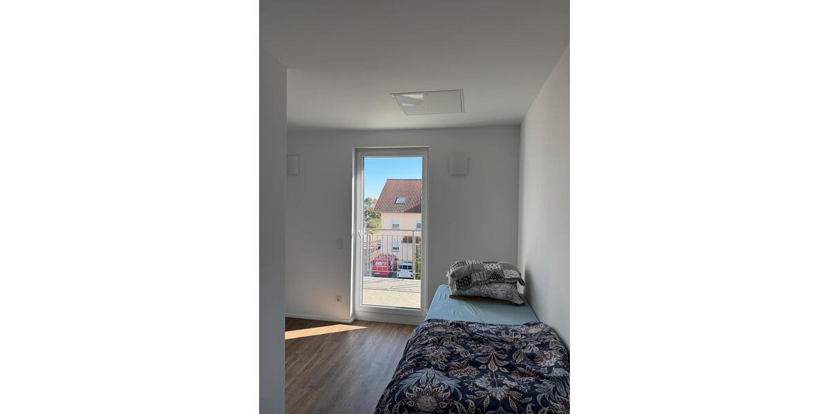 Dachgeschoßwohnung Riedstadt - 1 Zimmer, 19 m&sup2;, 750&euro; | Angebot:26033426