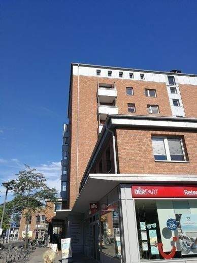 Frisch Sanierte Wohnung im 6. Stock! Mit Loggia, Duschbad und Einbauküche! Garage verfügbar! 3 zimmer