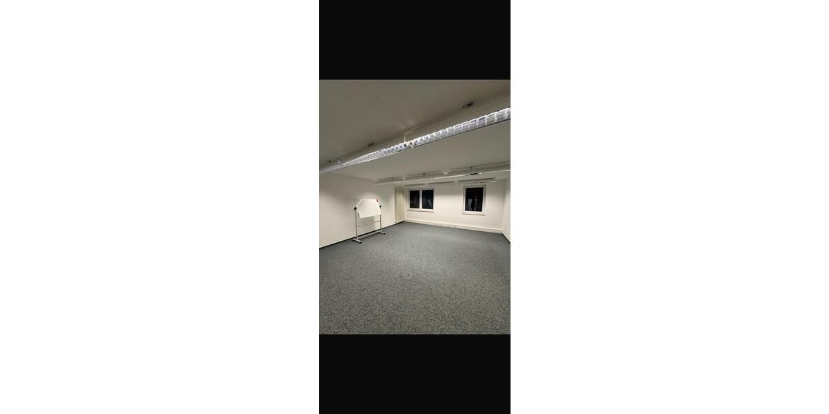 Büro Zu vermieten zimmer