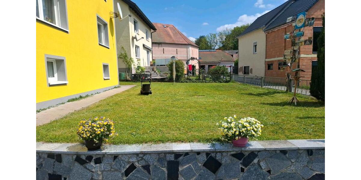 Dachgeschoßwohnung Etzenricht - 1 Zimmer, 34 m&sup2;, 400&euro; | Angebot:26275751