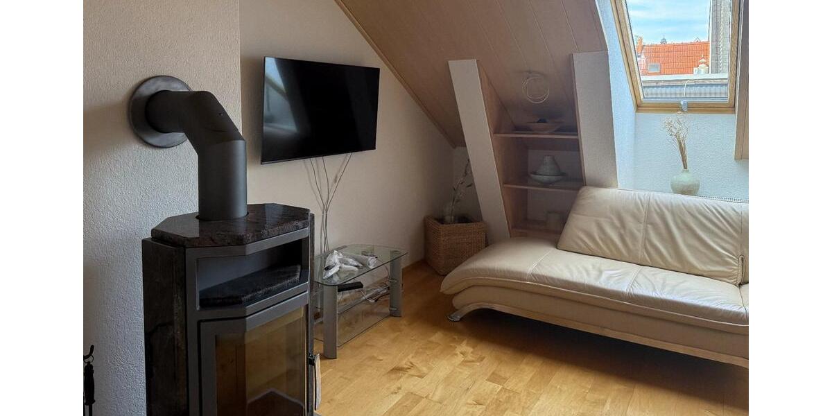 Dachgeschoßwohnung Sangerhausen - 2.5 Zimmer, 106 m&sup2;, 900&euro; | Angebot:26040945