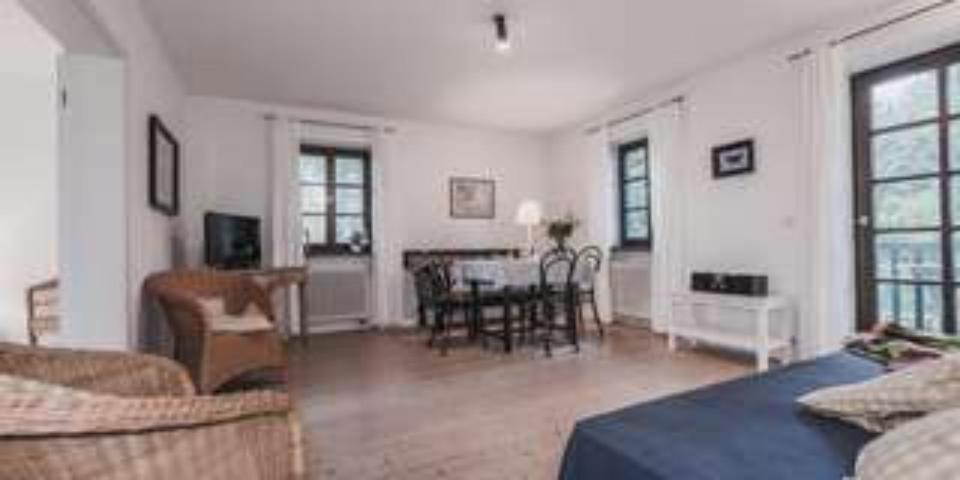 Wohnen auf Zeit Breitbrunn am Chiemsee - 2 Zimmer, 68 m&sup2;, 1.254&euro; | Angebot:24621391