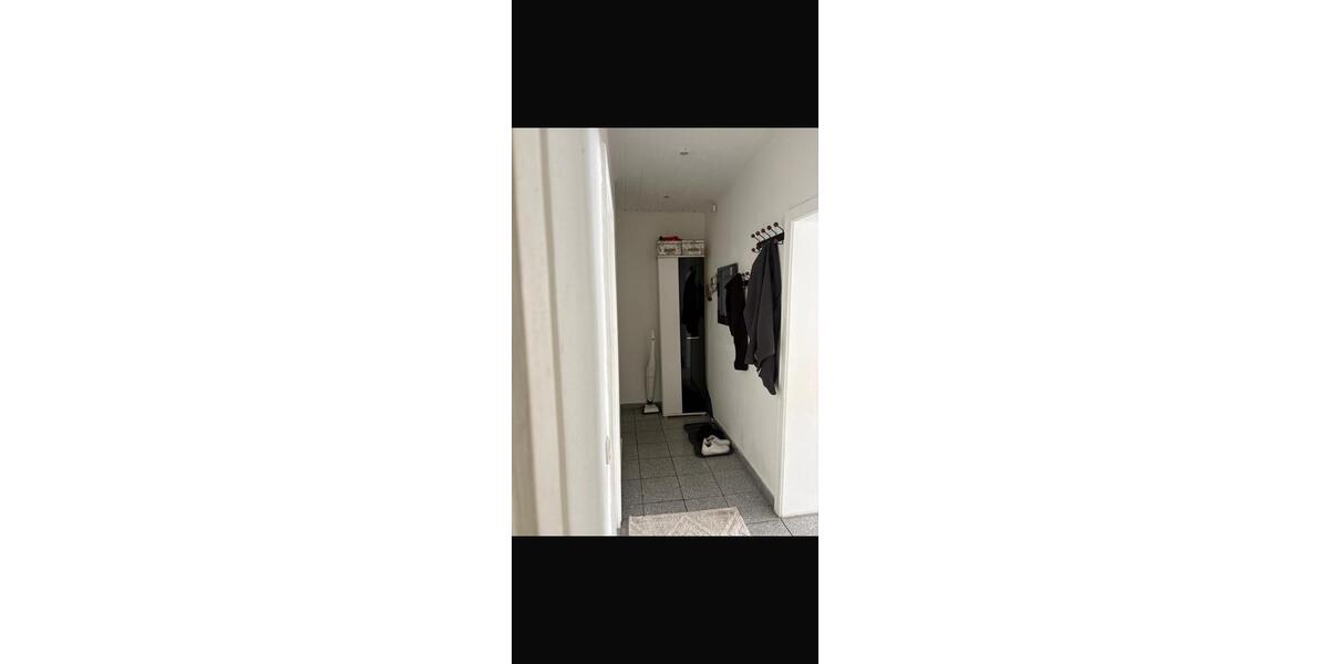 Etagenwohnung Köln Mülheim - 3 Zimmer, 95 m&sup2;, 1.160&euro; | Angebot:26226701