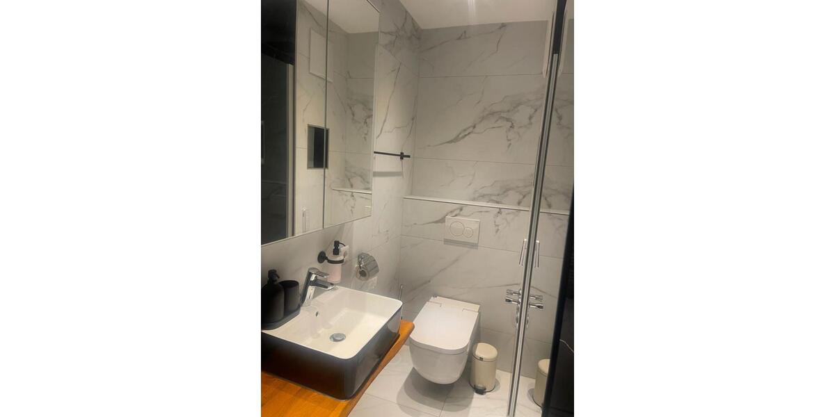 Etagenwohnung Schwetzingen - 3 Zimmer, 75 m&sup2;, 2.500&euro; | Angebot:23804784