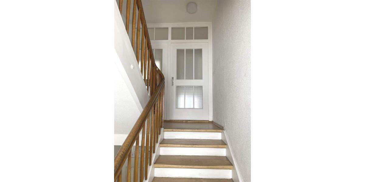 Etagenwohnung Singen (Hohentwiel) Singen - 3 Zimmer, 95 m&sup2;, 900&euro; | Angebot:25803033