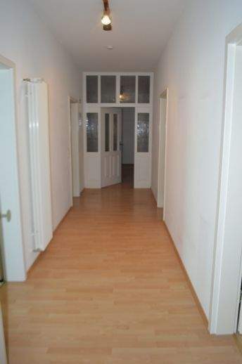 Etagenwohnung Kitzingen - 3 Zimmer, 109 m&sup2;, 895&euro; | Angebot:25770532