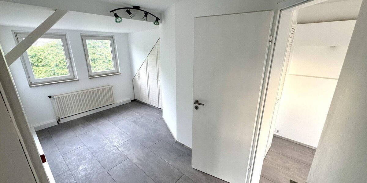 Etagenwohnung Wuppertal Cronenberg Cronenberg - 3 Zimmer, 79 m&sup2;, 640&euro; | Angebot:26154486