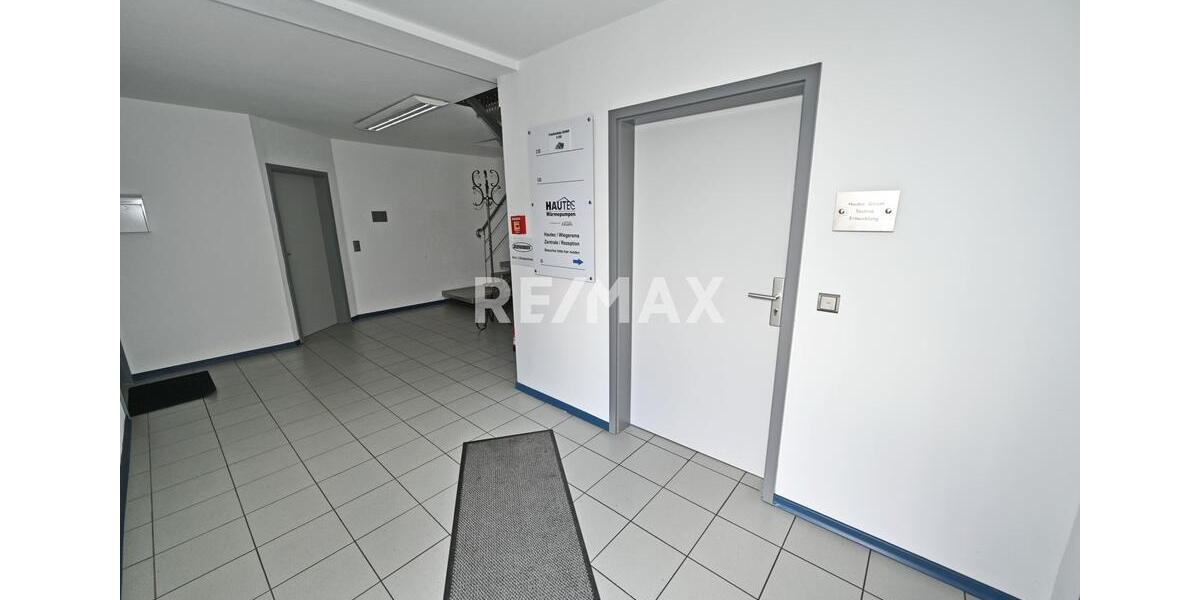 Gewerbeobjekt Bedburg-Hau Hau - 2.016&euro; | Angebot:23795359