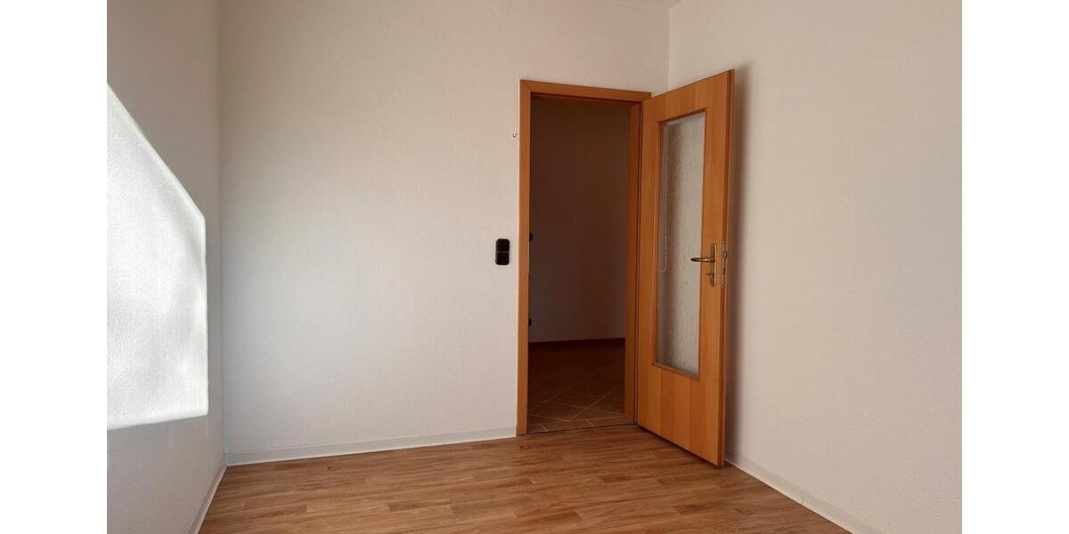 Etagenwohnung Flensburg - 3 Zimmer, 82 m&sup2;, 850&euro; | Angebot:26447249