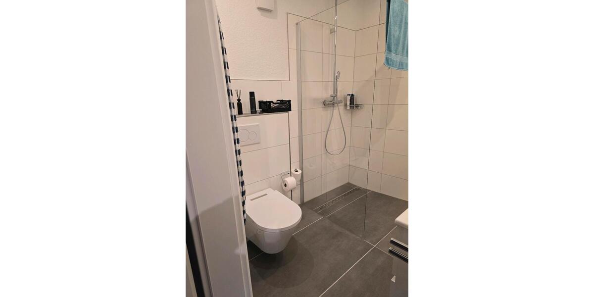 Etagenwohnung Herzogenrath - 2 Zimmer, 100 m&sup2;, 1.100&euro; | Angebot:26270985