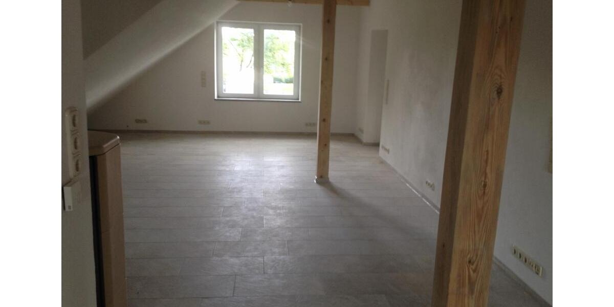 Dachgeschoßwohnung Egestorf - 4.5 Zimmer, 98 m&sup2;, 1.200&euro; | Angebot:24374539