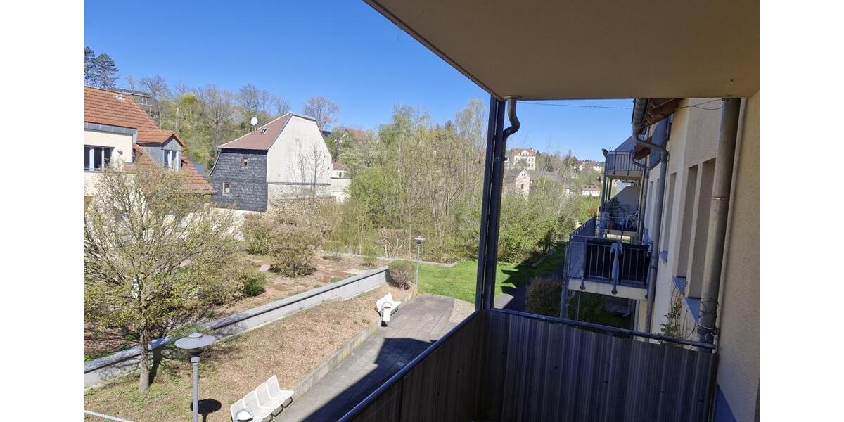 Etagenwohnung Werdau - 3 Zimmer, 83 m&sup2;, 585&euro; | Angebot:26295099
